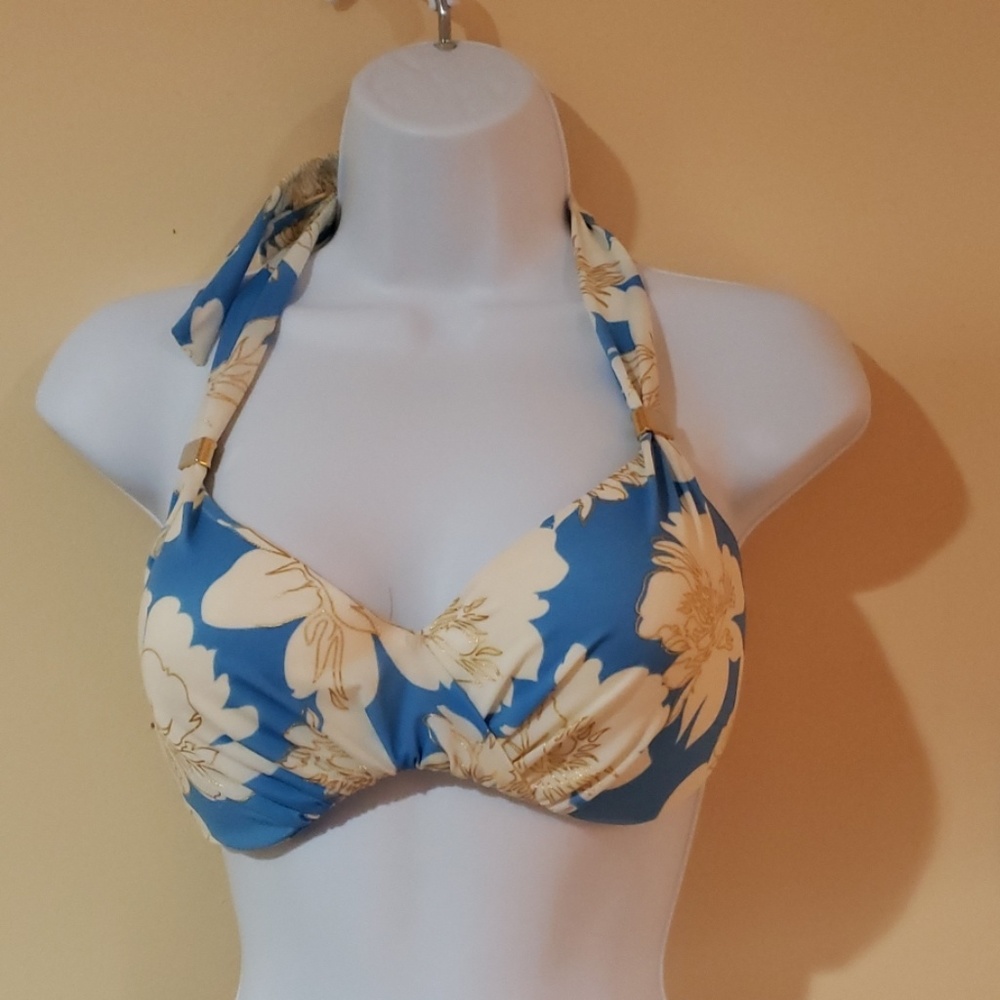 Victoria's Secret Bikini Top  Light Blue Floral